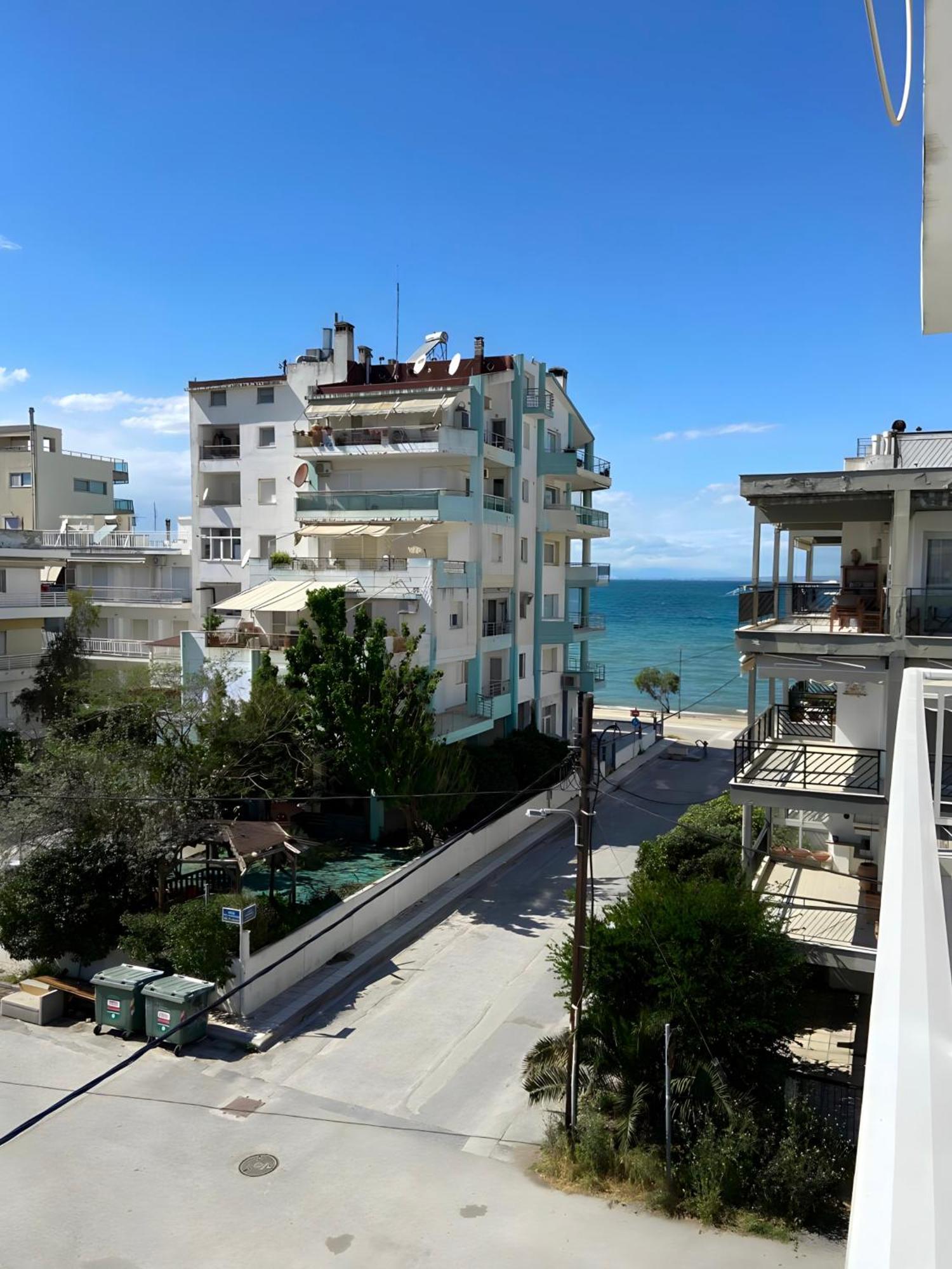Nouri Schoene Wohnung In Direkter Strandnaehe, Schnelles Internet, Freies Parken, Nahe Flughafen Peraía エクステリア 写真