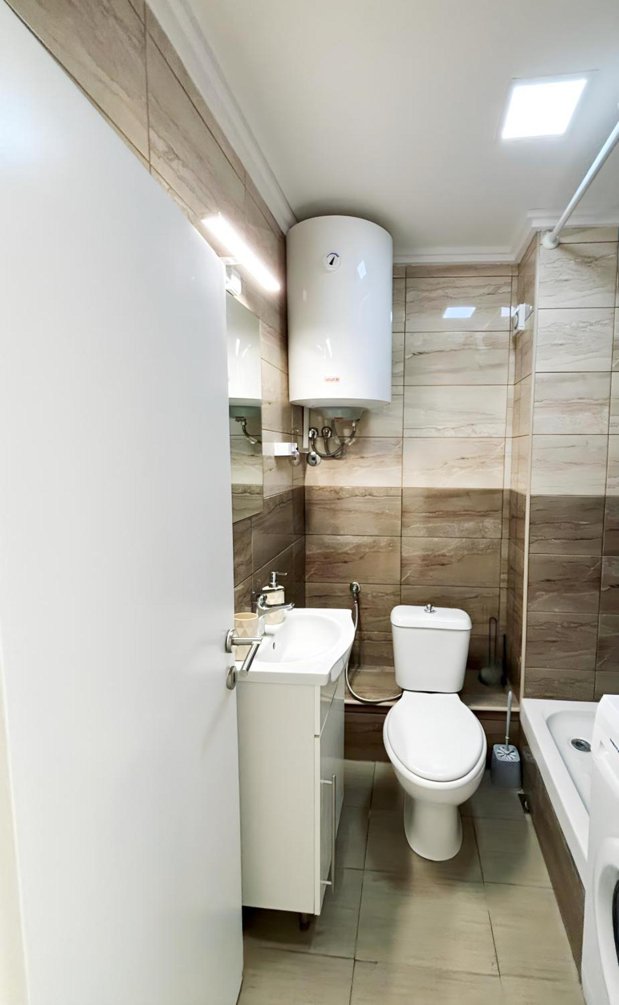 Nouri Schoene Wohnung In Direkter Strandnaehe, Schnelles Internet, Freies Parken, Nahe Flughafen Peraía エクステリア 写真