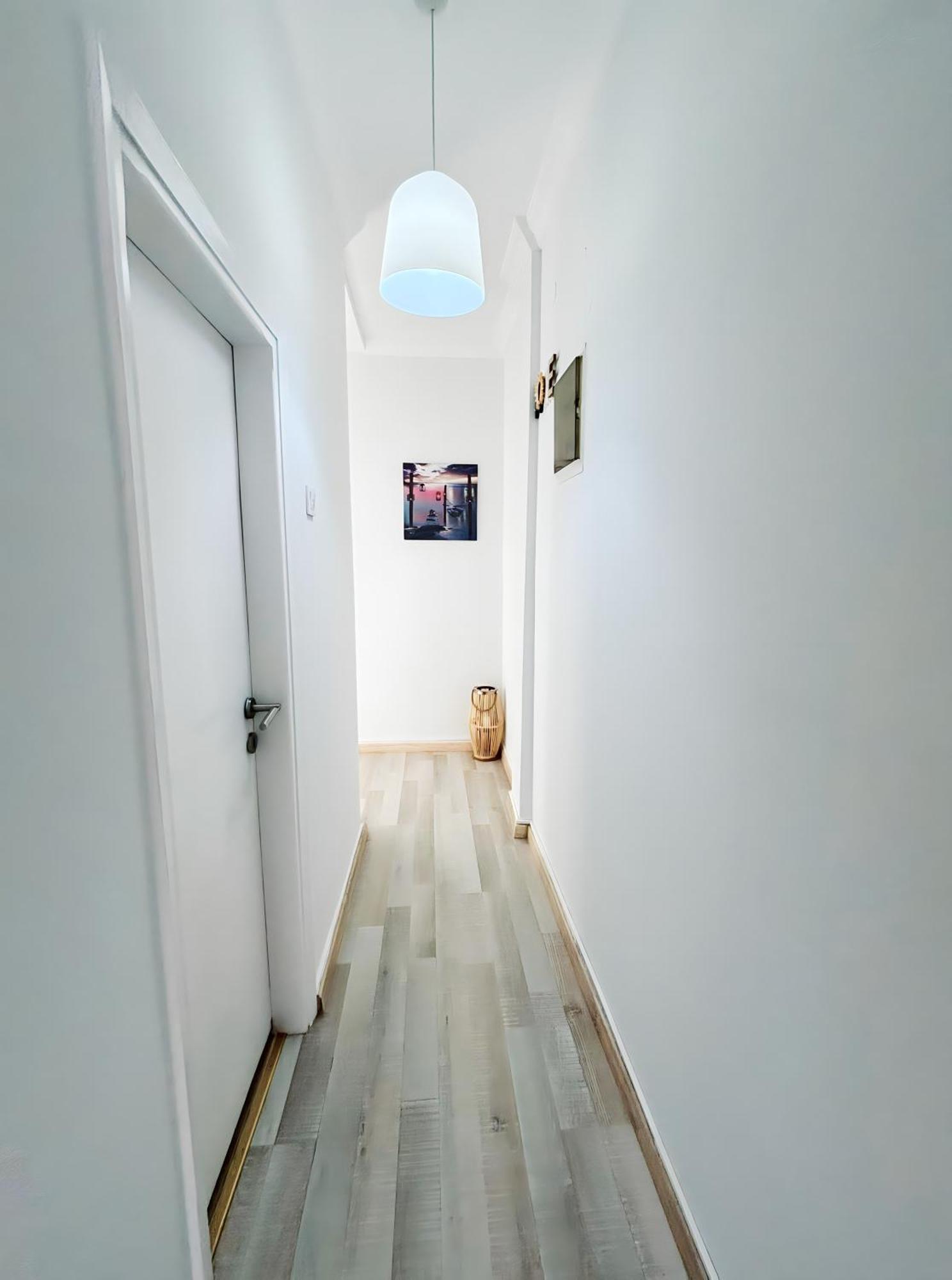 Nouri Schoene Wohnung In Direkter Strandnaehe, Schnelles Internet, Freies Parken, Nahe Flughafen Peraía エクステリア 写真